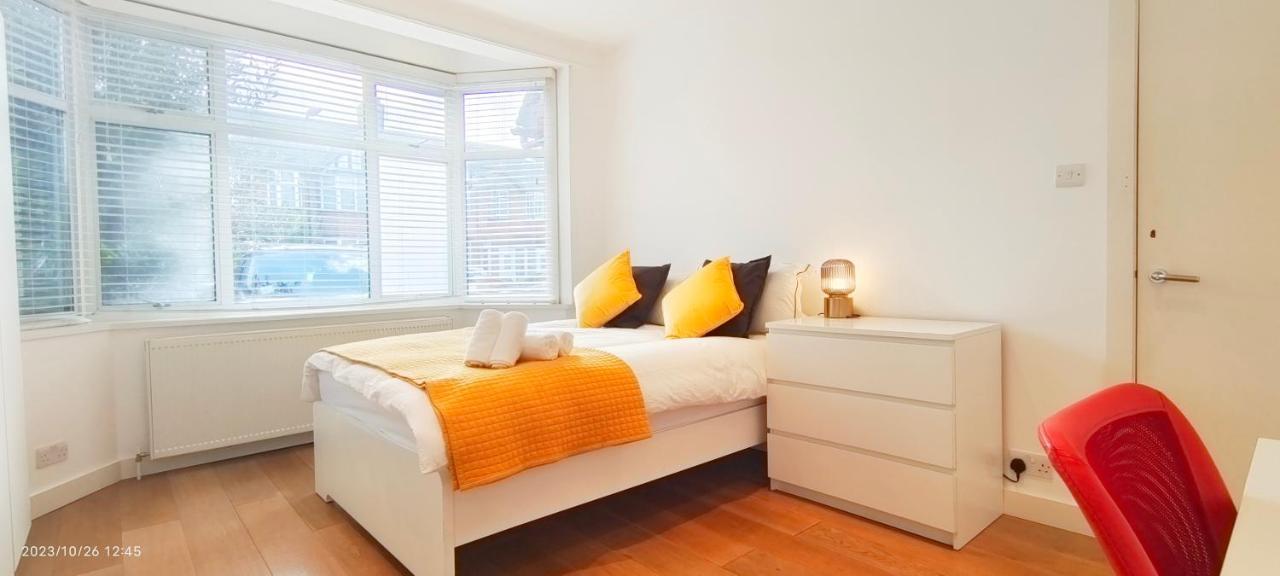 Park View Garden Villa London Eksteriør bilde
